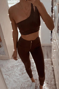 Brown 1 shoulder gym set