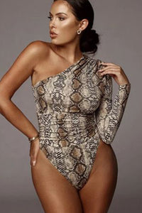 One shoulder print body